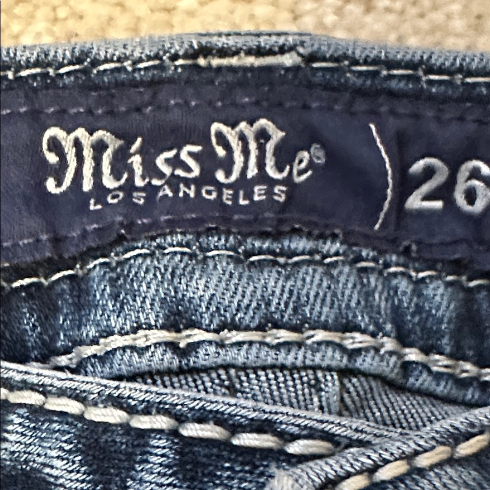 Miss Me Mid rise Boot cut jeans 26 X 32 - Picture 2 of 16